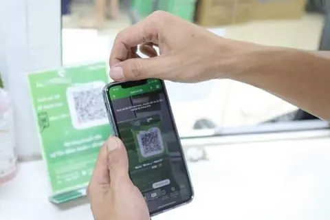 Cảnh báo quan trọng cho tất cả những ai thường xuyên quét mã QR để thanh toán