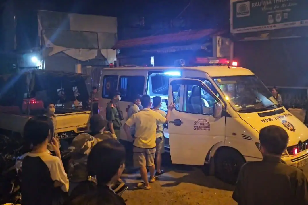 TP.HCM: Nam sinh viên nghi rơi từ tầng cao chung cư tuvong thương tâm 😢